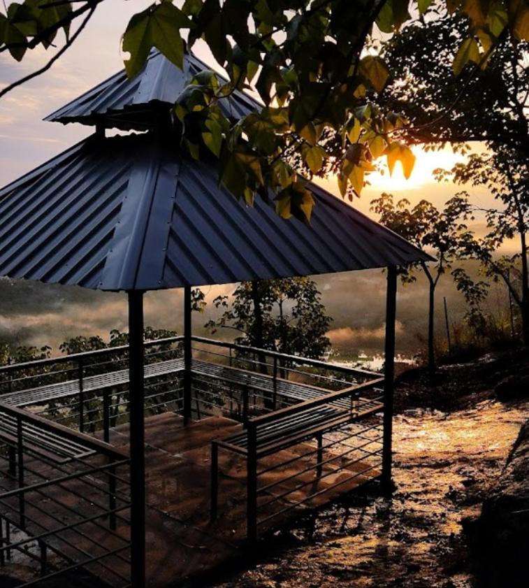 Misty Green Hills Parks & Resorts Kondotty Zewnętrze zdjęcie