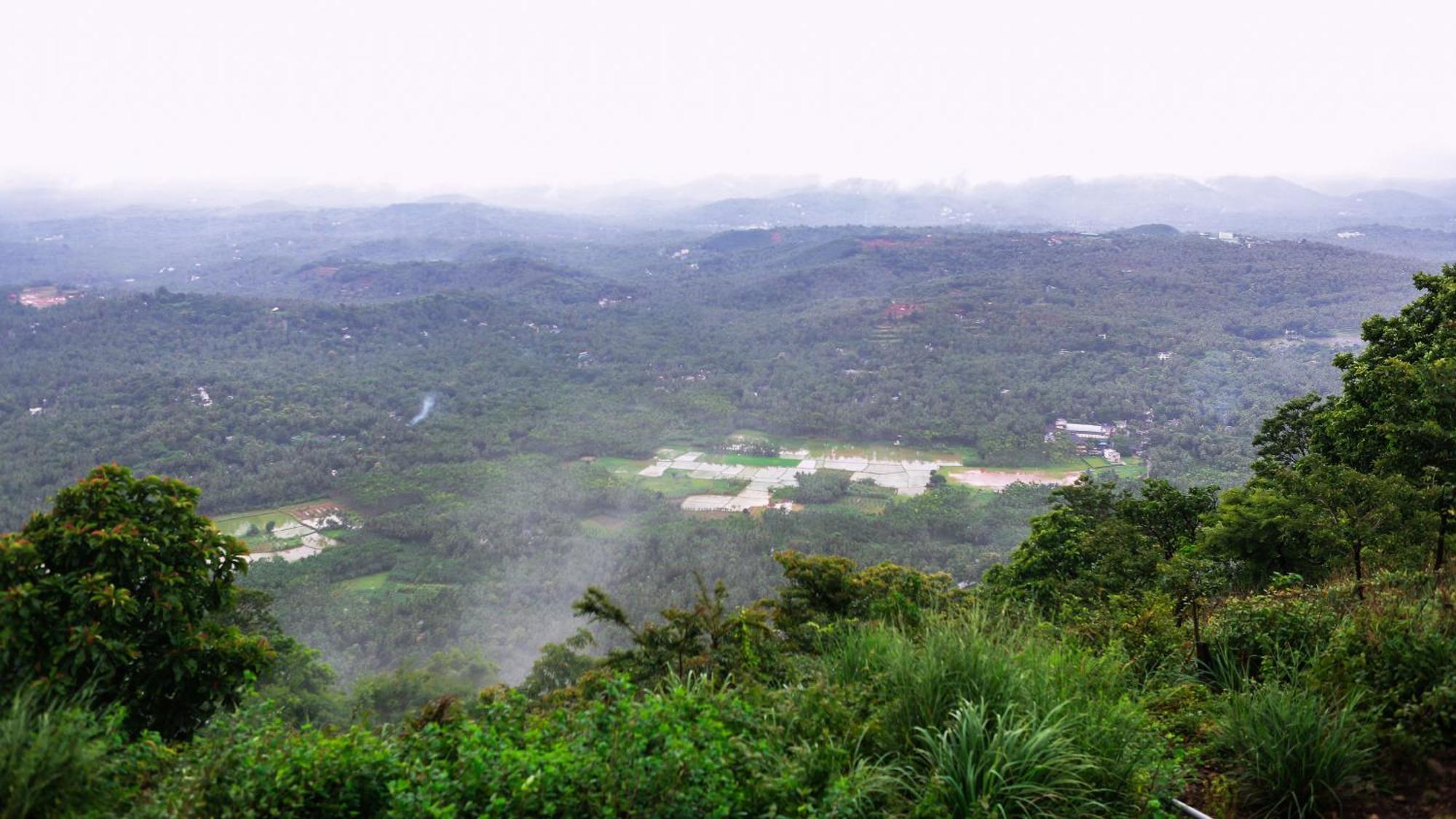 Misty Green Hills Parks & Resorts Kondotty Zewnętrze zdjęcie